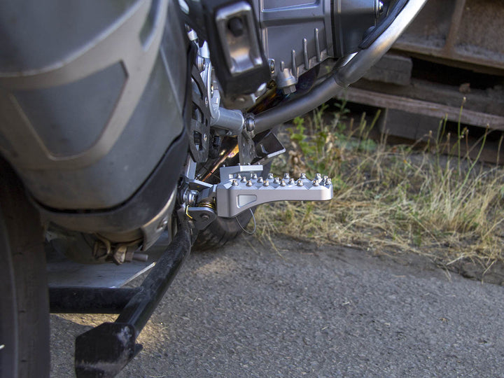 AltRider Adventure X Foot Pegs for the BMW R 1300 / 1250 / 1200 GS/GSA